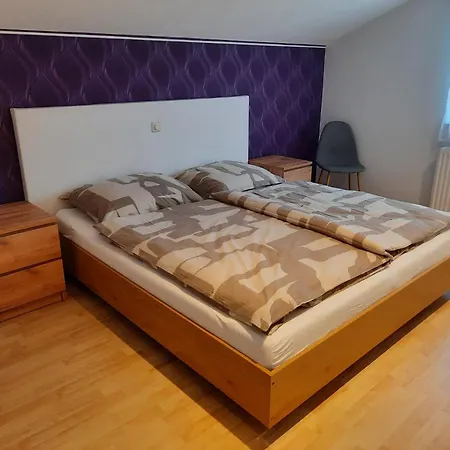 Wohlfuehlwohnung Nahe Red Bull Ring, Therme & Golfplatz Appartement